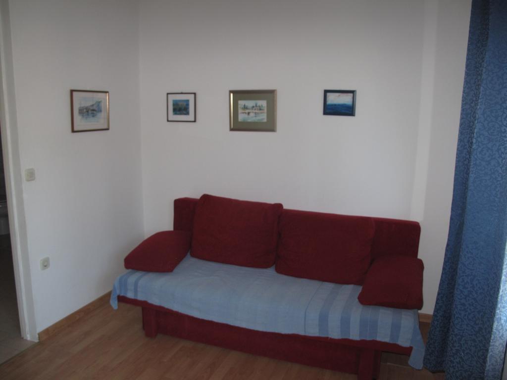 Apartments Zuvela Korcula Town Quarto foto